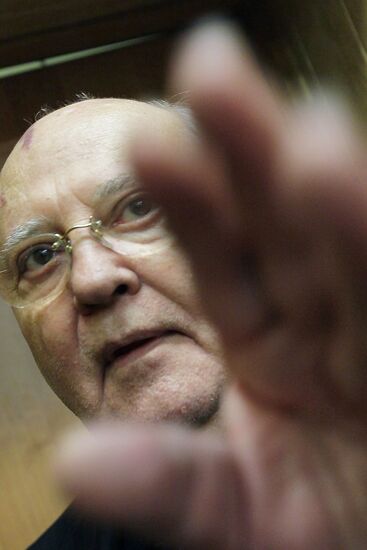 Ekho Moskvy airs show with Gorbachev, Muratov, Shevtsova
