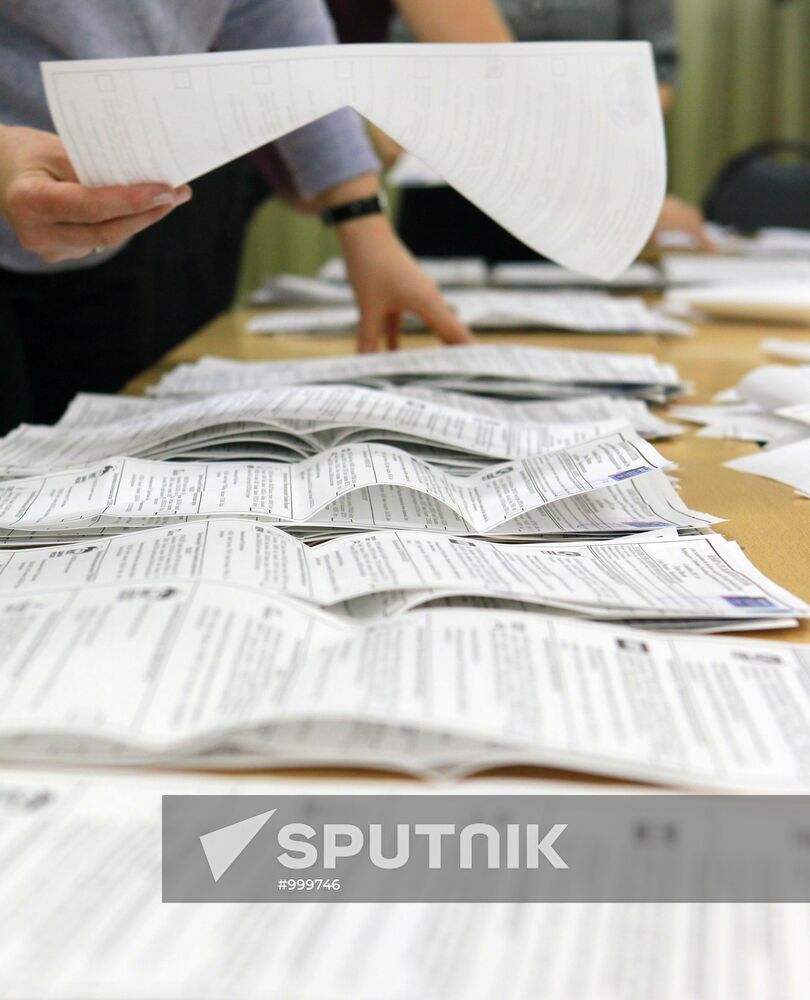 Counting ballots at Russian State Duma elections