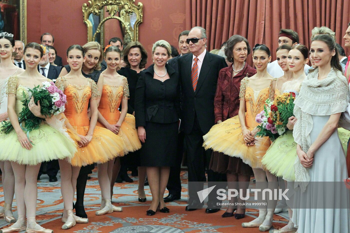 Svetlana Mededev attends Royal Teatro Real