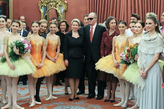Svetlana Mededev attends Royal Teatro Real