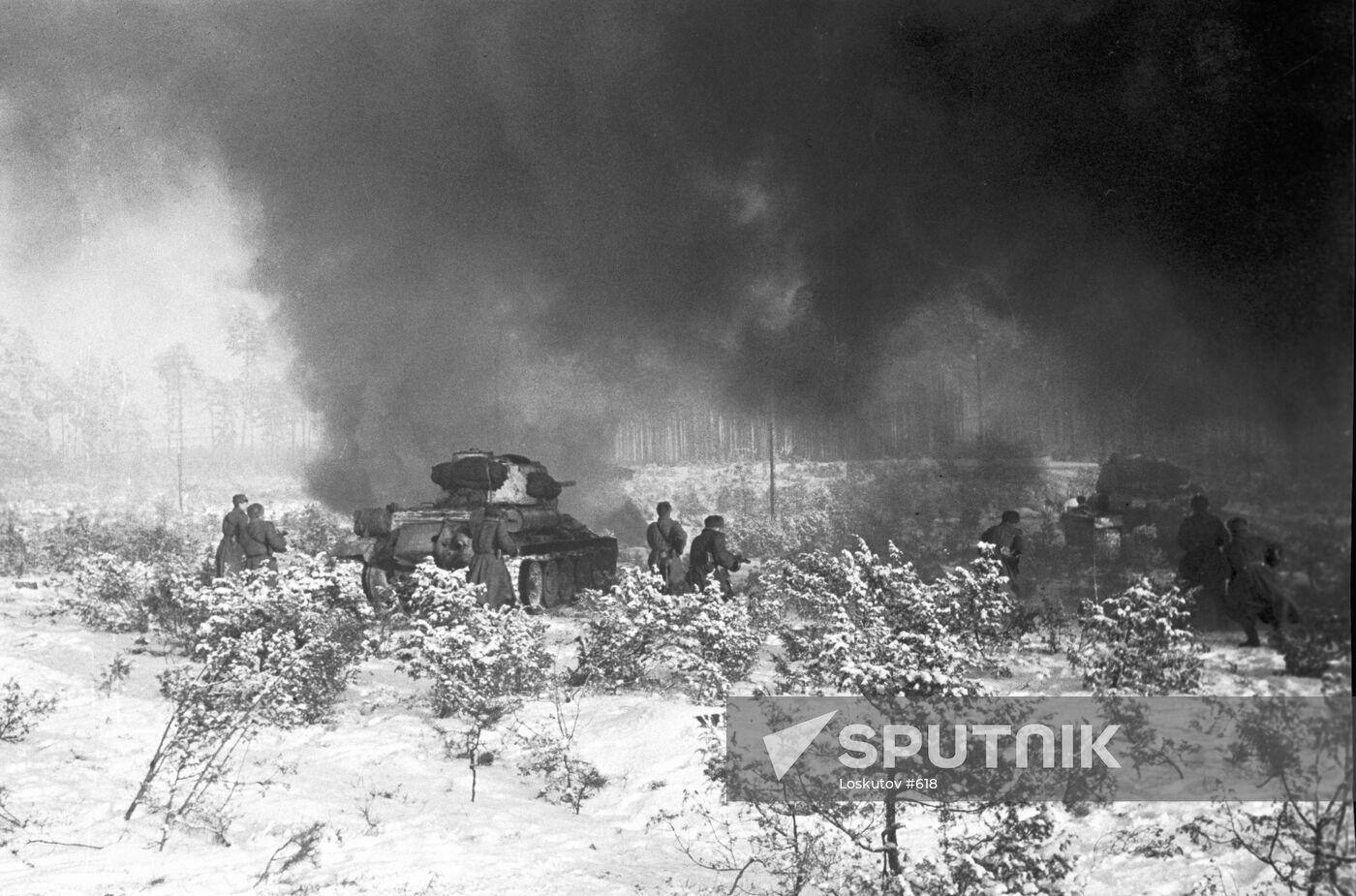 wwii-tank-battle-sputnik-mediabank