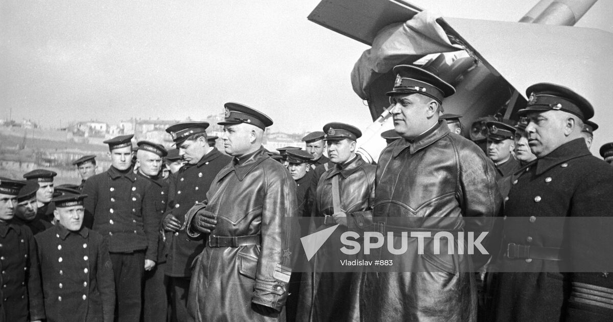 WWII KRASNY KRYM CRUISER COMMANDERS | Sputnik Mediabank
