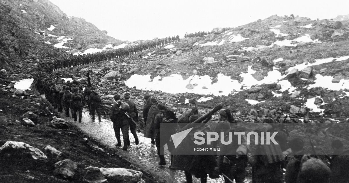 WWII MARINERS MOUNTAINS CROSSING Sputnik Mediabank