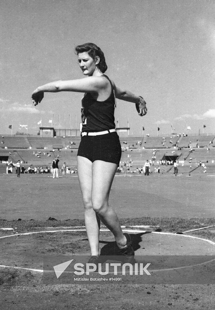 DISCUS THROWING CHAMPION NINA DUMBADZE | Sputnik Mediabank
