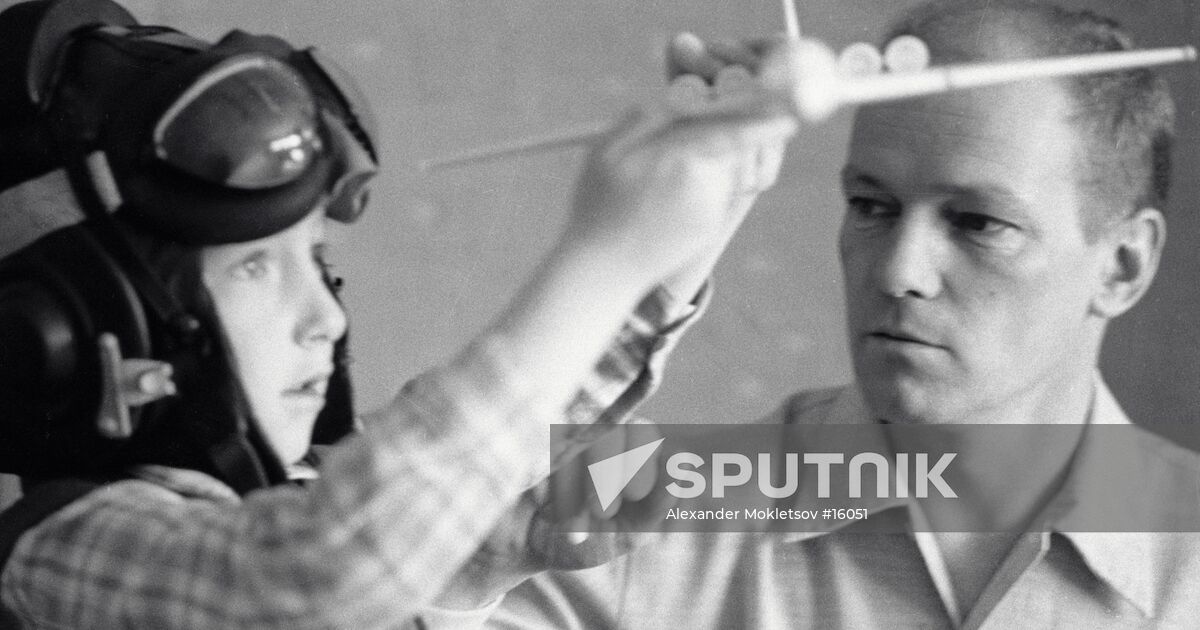 RUKAVISHNIKOV SON | Sputnik Mediabank