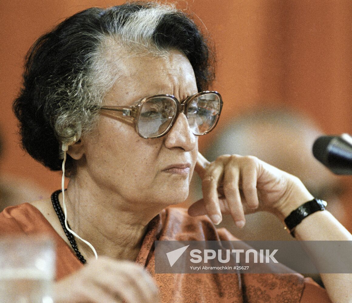INDIRA GANDHI PRESS-CONFERENCE | Sputnik Mediabank