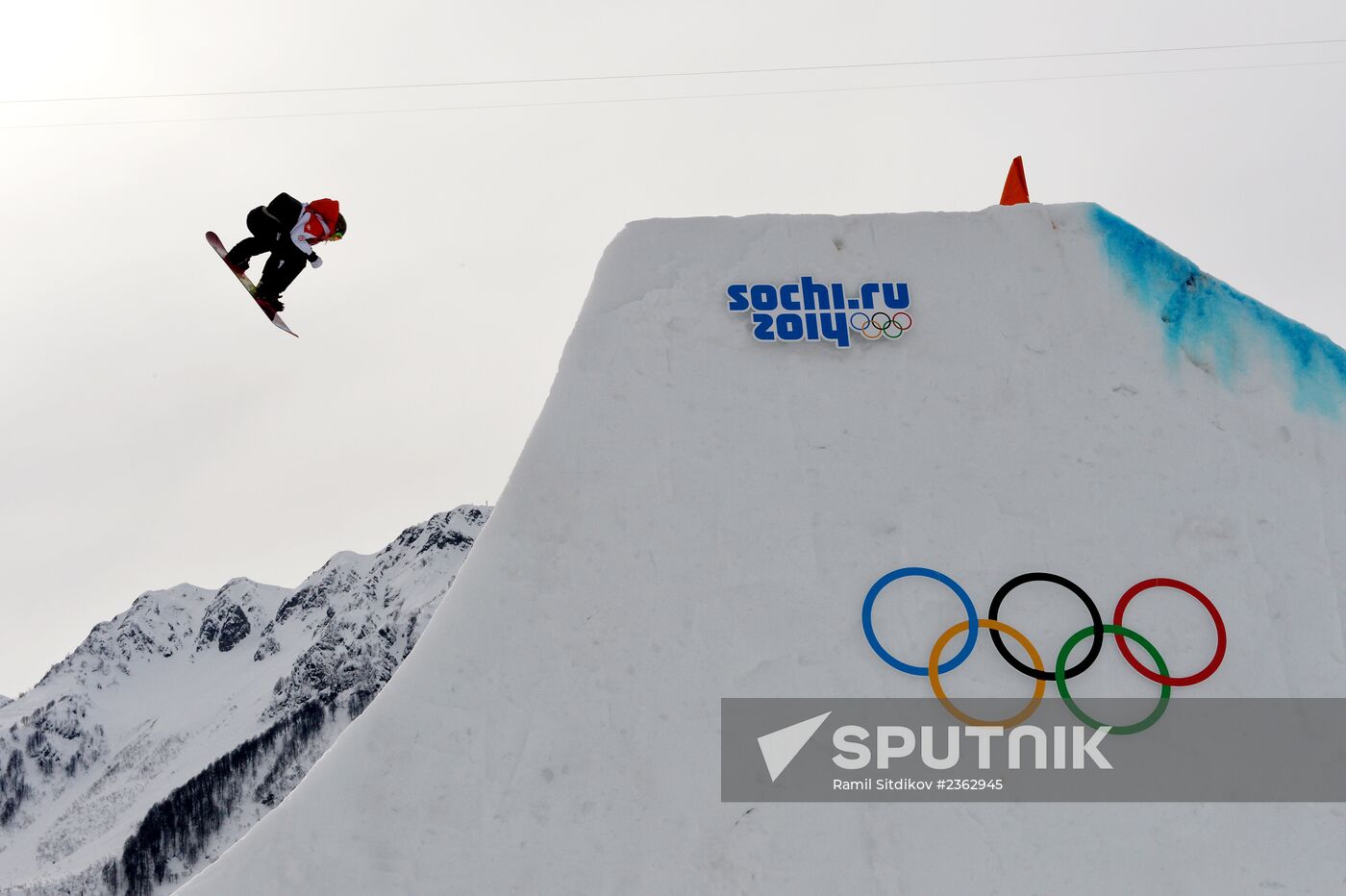 2014 Olympics Snowboarding Women Slopestyle Finals Sputnik Mediabank