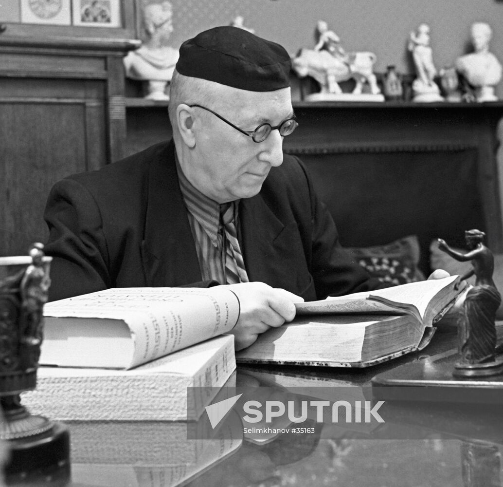 PROFESSOR LOSEV | Sputnik Mediabank