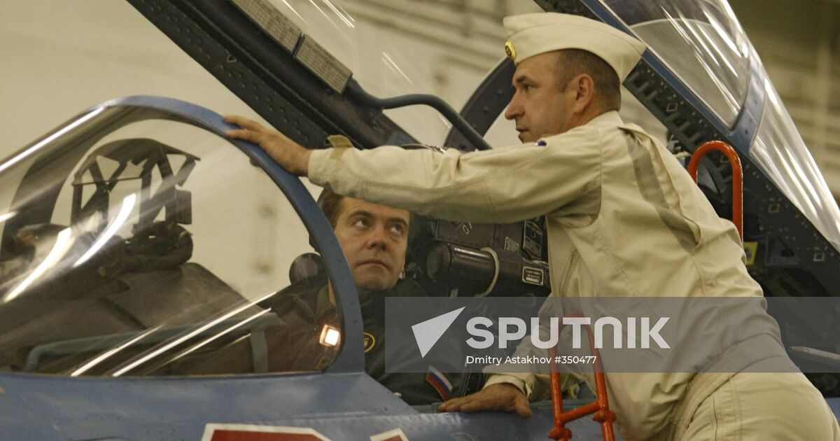 President Medvedev aboard the Admiral cruiser Sputnik Mediabank