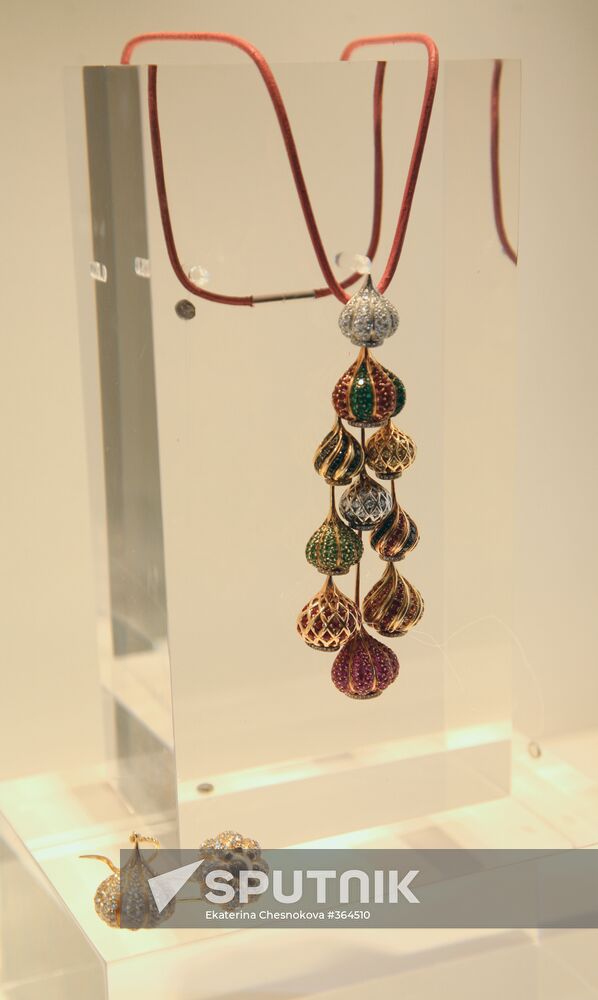 Grand opening of Alena Gorchakova s jewelry boutique Sputnik Mediabank
