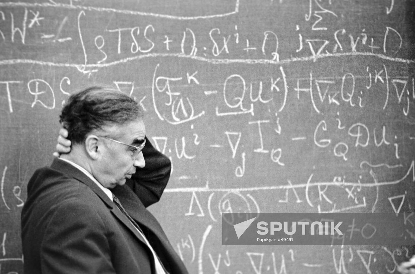 PROFESSOR SEDOV | Sputnik Mediabank