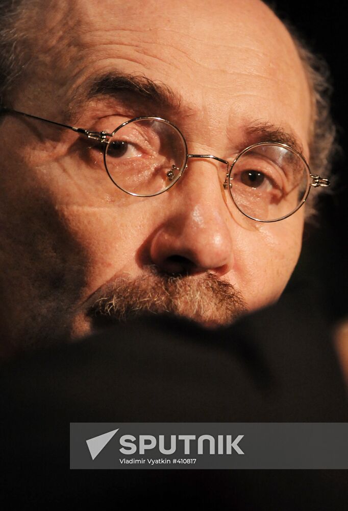 Writer Alexander Kabakov | Sputnik Mediabank