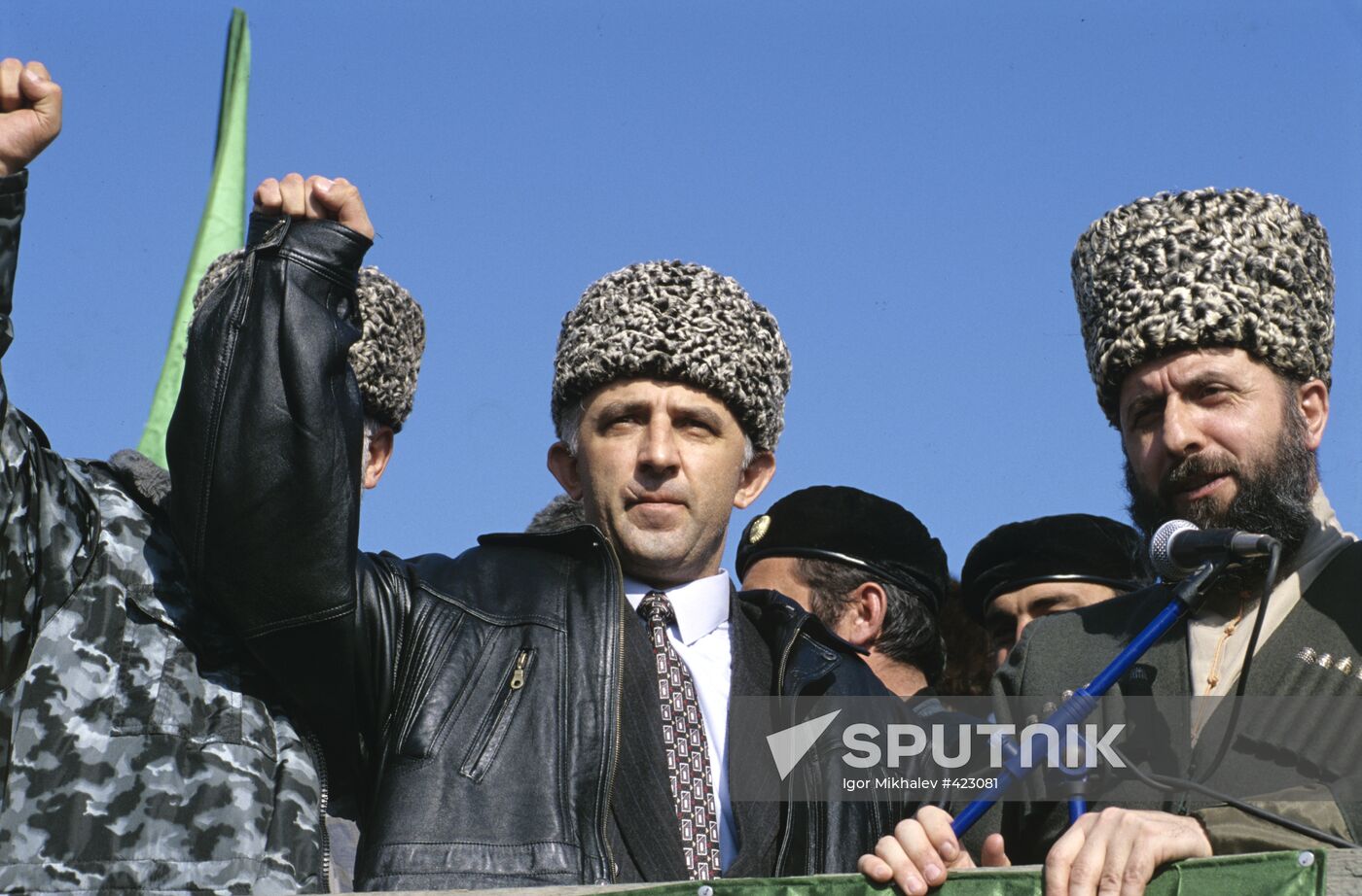 Aslan Maskhadov and Zelimkhan Yandarbiyev Sputnik Mediabank
