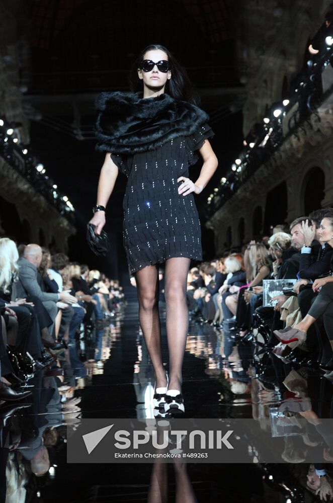 Emporio Armani 2009 Spring Summer Collection showcased in Moscow