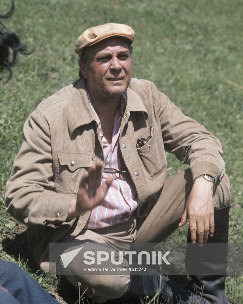Yevgeny Matveyev during film shooting | Sputnik Mediabank