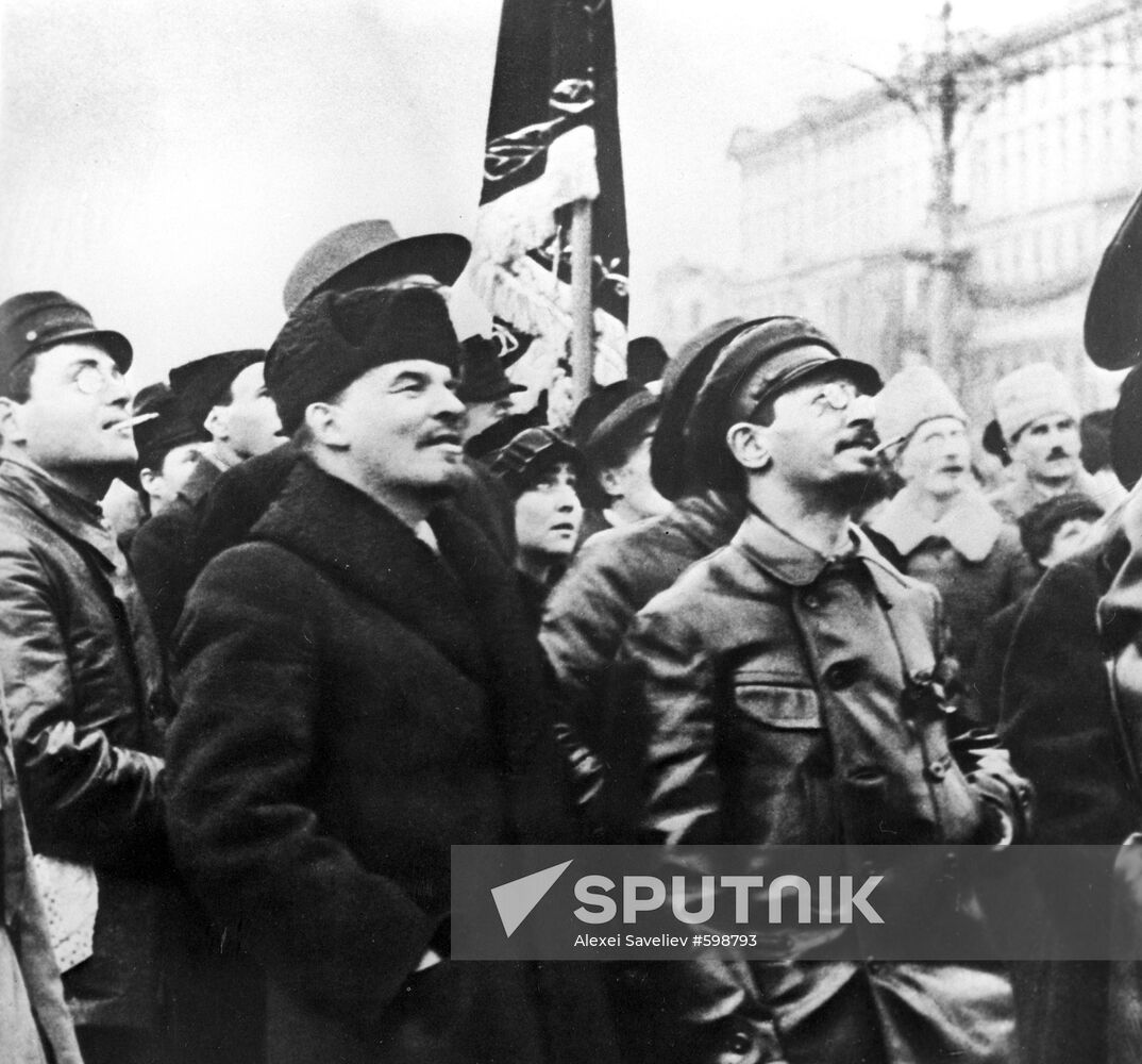 Vladimir Lenin and Yakov Sverdlov | Sputnik Mediabank