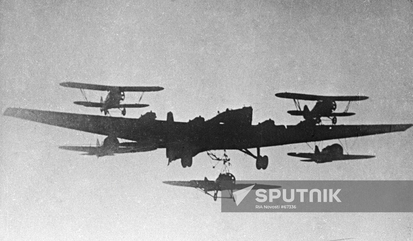 BOMBER TB-7 | Sputnik Mediabank