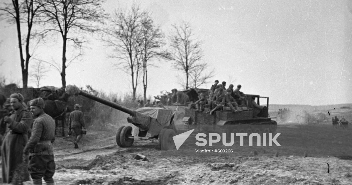 Artillery of the Fourth Guards Army | Sputnik Mediabank