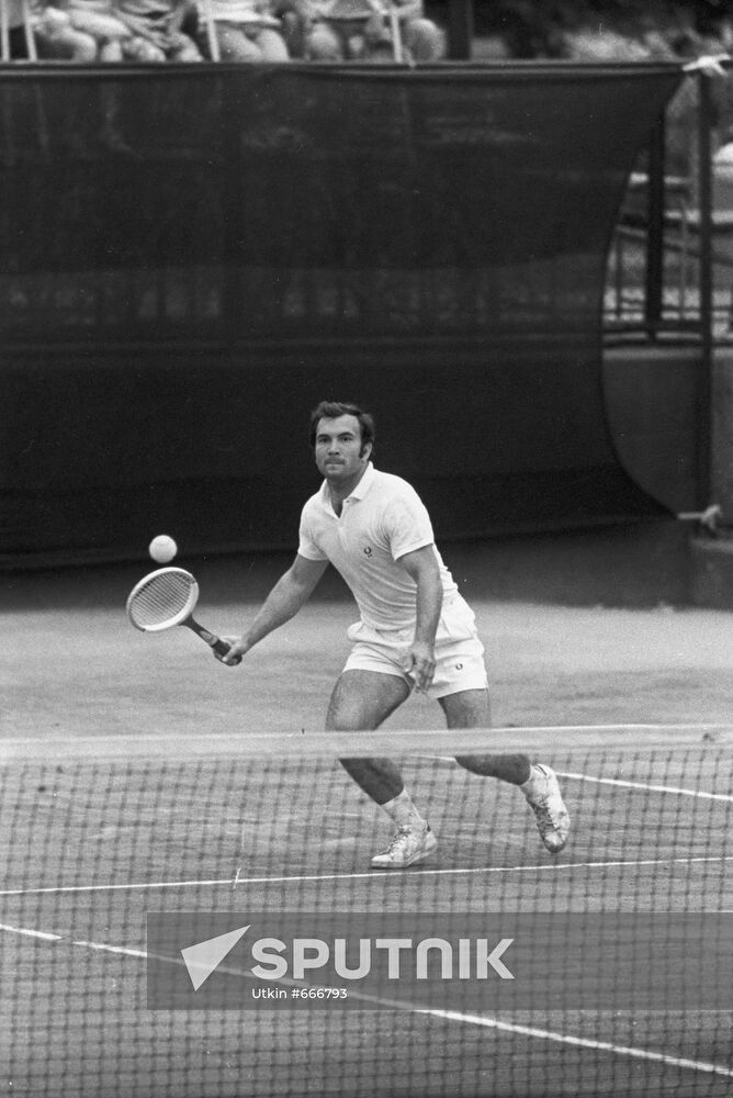 Vladimir tennis hotsell