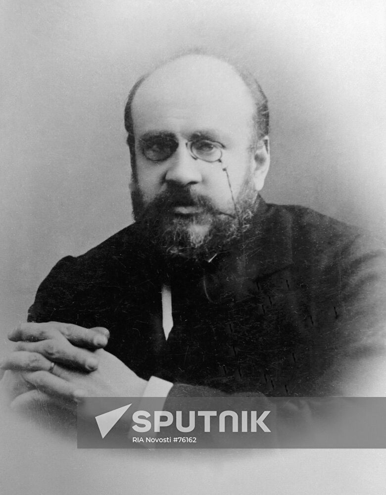 TOLSTOY | Sputnik Mediabank
