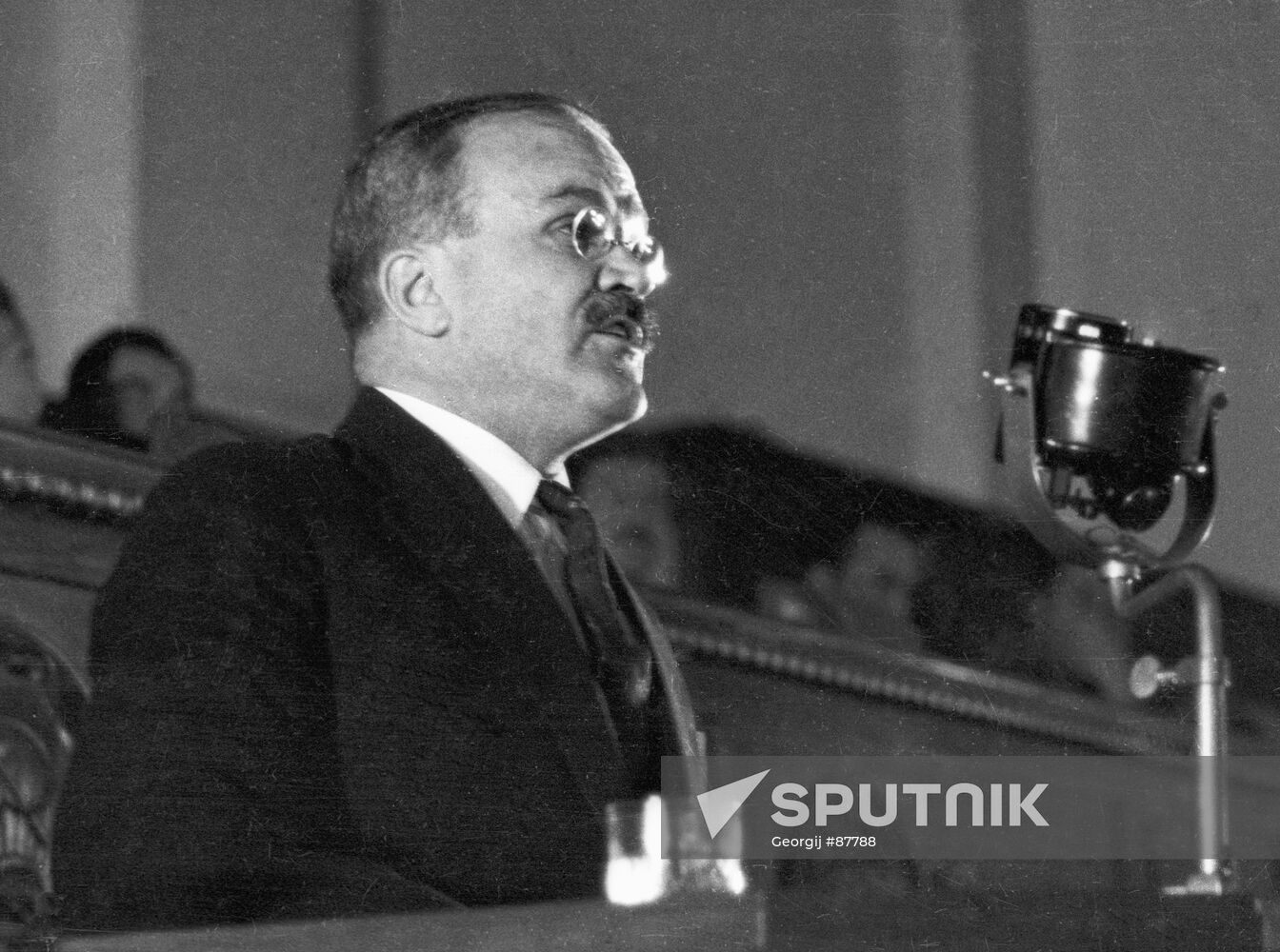 MOLOTOV | Sputnik Mediabank