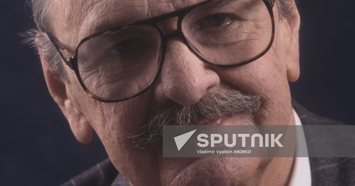 Yury Yakovlev Sputnik Mediabank