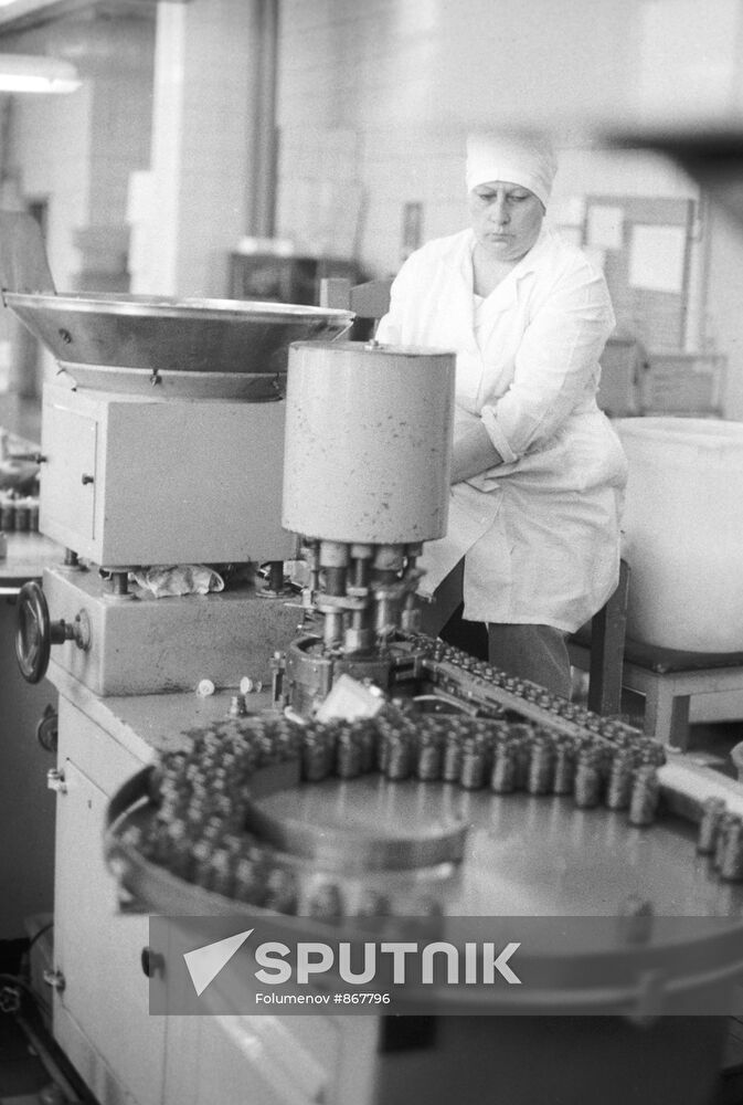 Finished products packing line Sputnik Mediabank