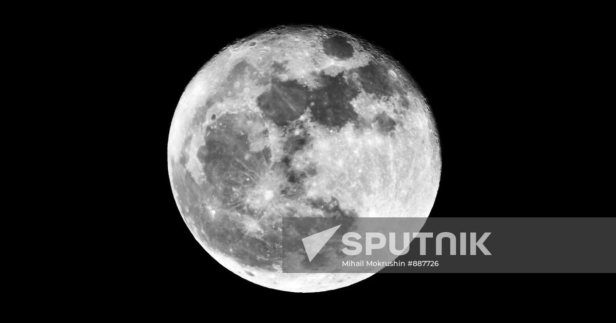 Super full Moon Sputnik Mediabank