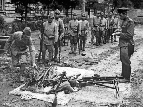 Capitulation of Kwantung Army troops