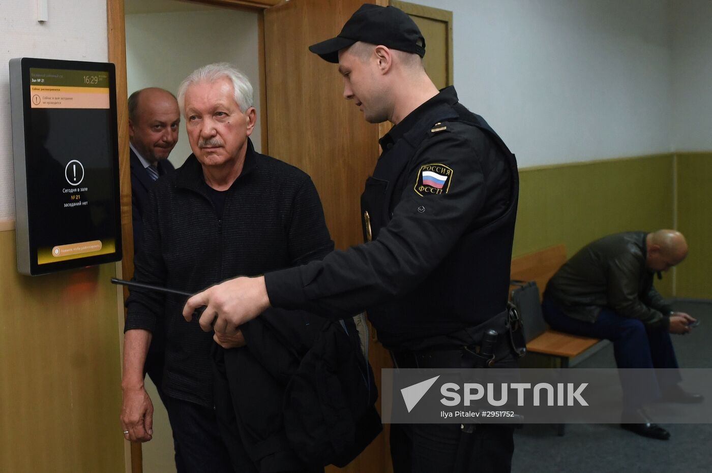 Court considers arrest warrant for ex-Head of the Komi Republic Vladimir Torlopov