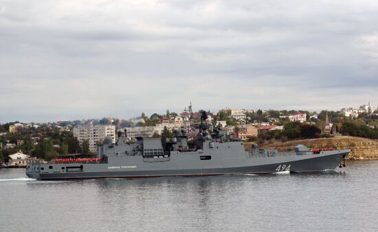 The Admiral Grigorovich patrol vessel arrives at the Sevastopol port