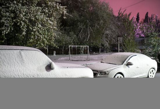 First snowfall in Omsk
