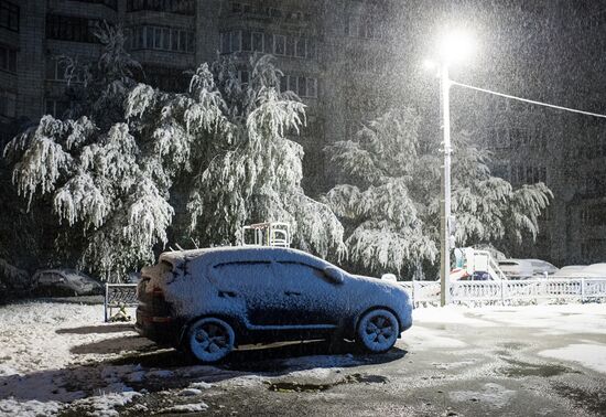 First snowfall in Omsk