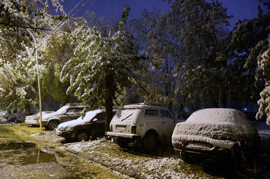 First snowfall in Omsk