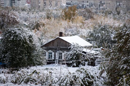 First snowfall in Omsk