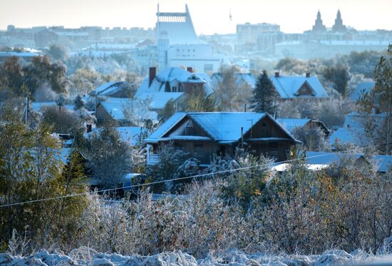 First snowfall in Omsk