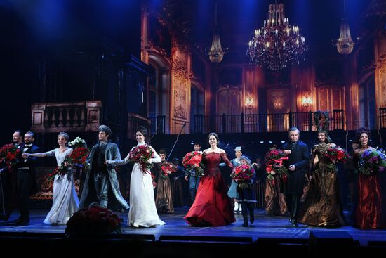 First run of Anna Karenina musical