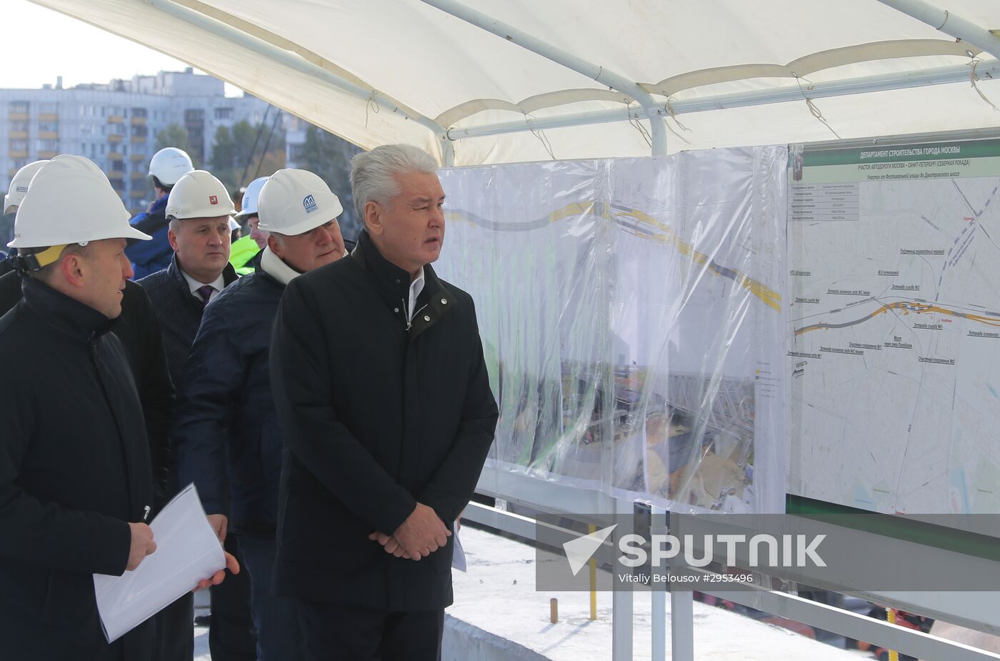 Moscow Mayor Sergei Sobyanin inspects construction of Northeast Chord