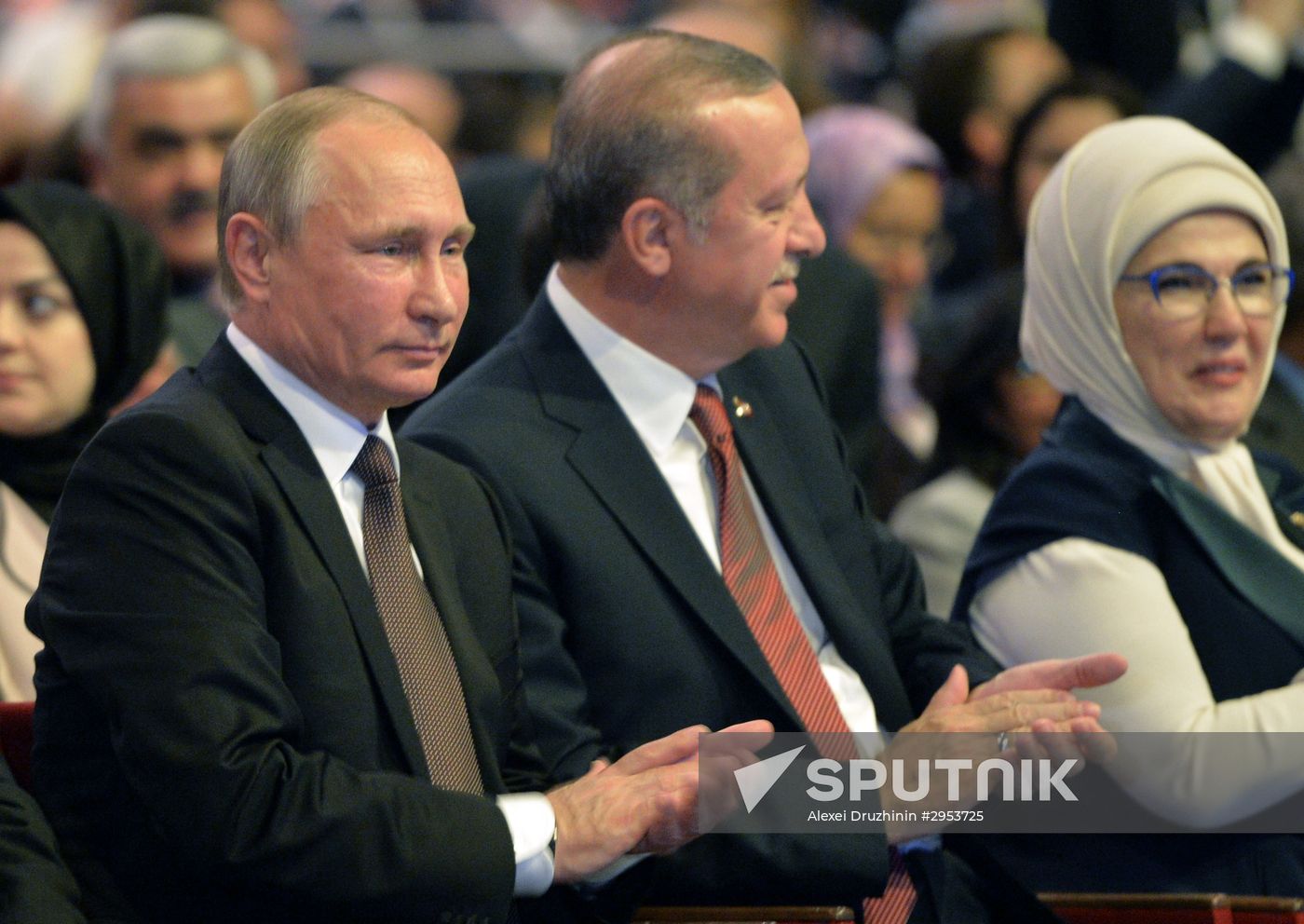 Russian President Vladimir Putin visits Turkey