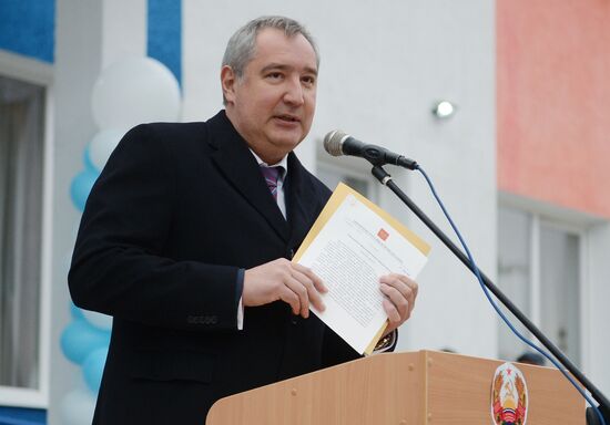 Deputy Russian Prime Minister Dmitry Rogozin visits Transnistria