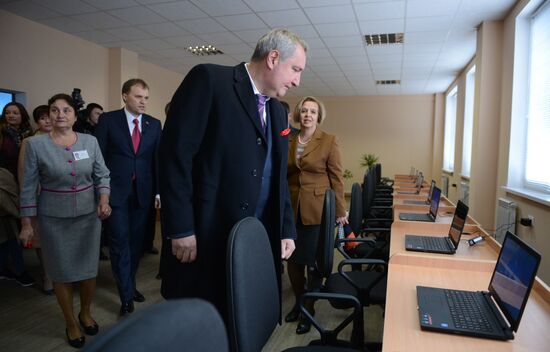 Deputy Russian Prime Minister Dmitry Rogozin visits Transnistria