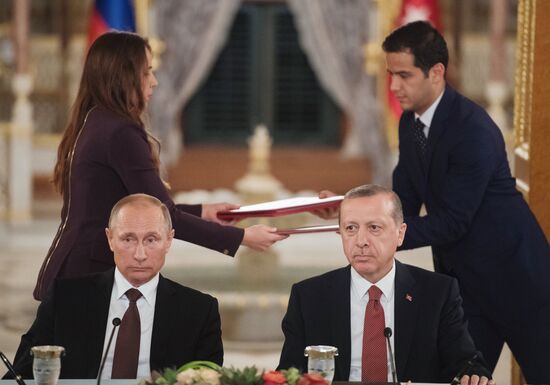 Russian President Vladimir Putin visits Turkey