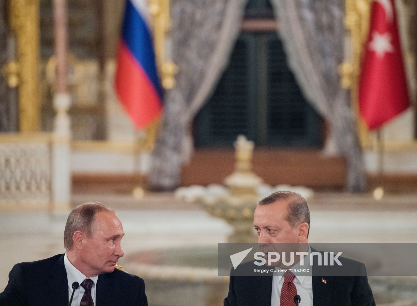 Russian President Vladimir Putin visits Turkey