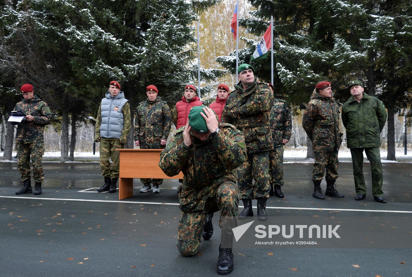 Test for right to wear crimson and green beret by National Guard servicemen