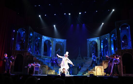 Premiere of musical The Circus Princess