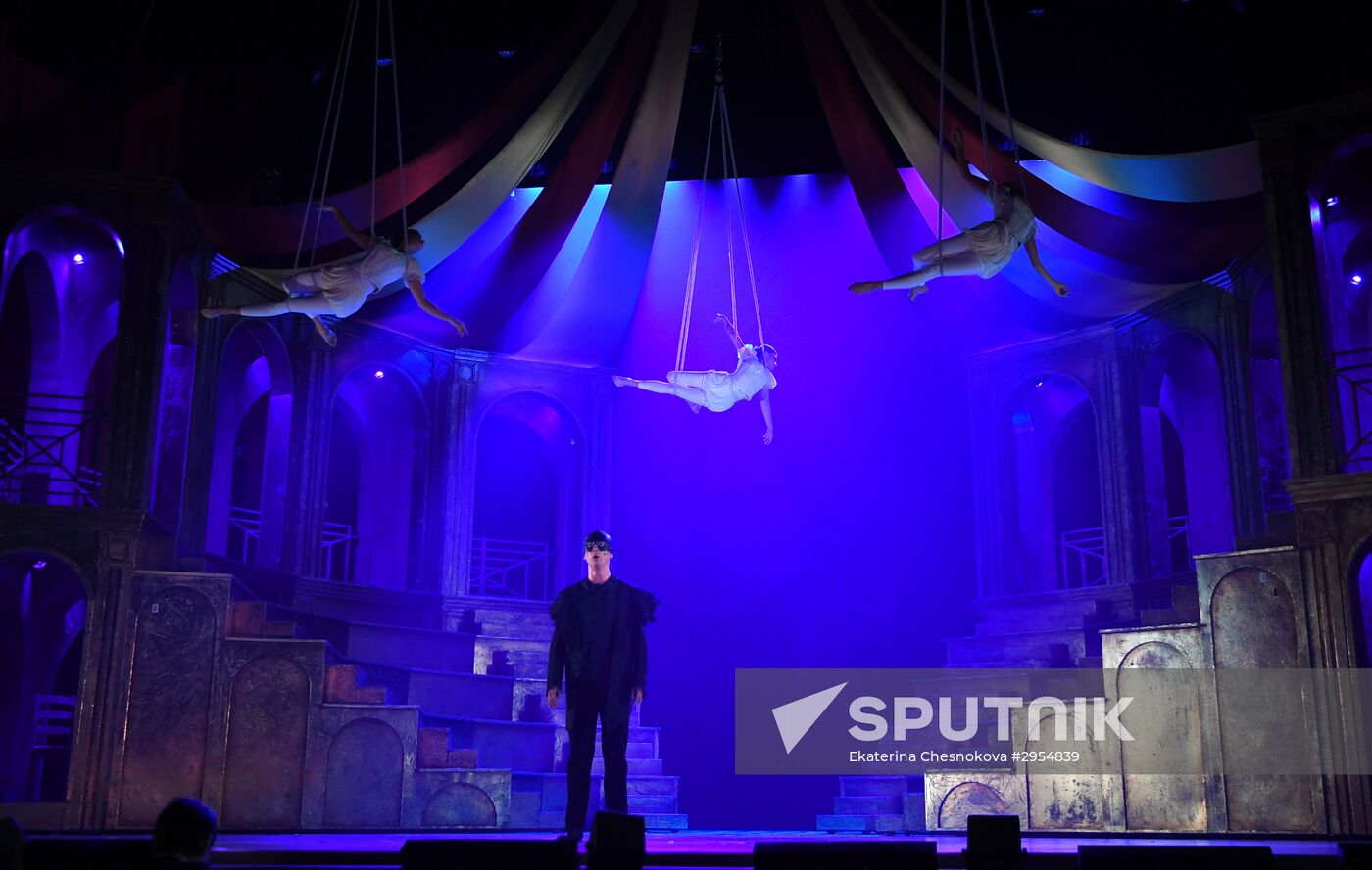 Premiere of musical The Circus Princess