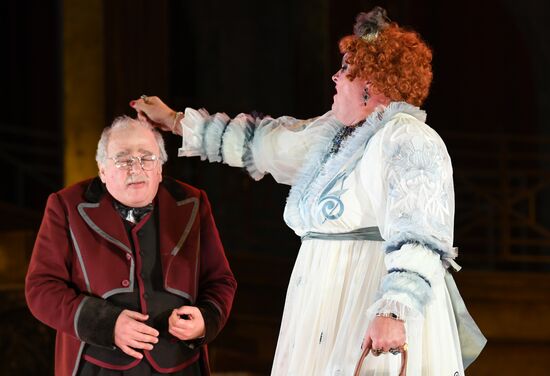 Premiere of musical The Circus Princess