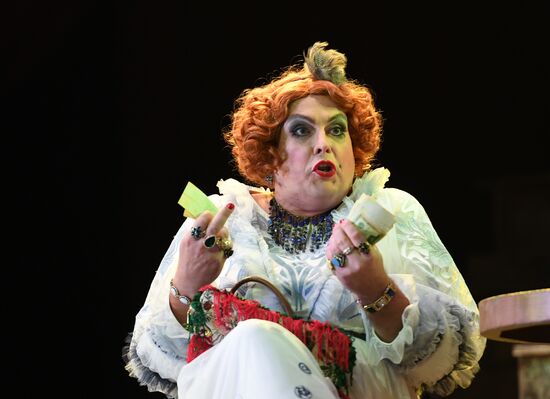 Premiere of musical The Circus Princess