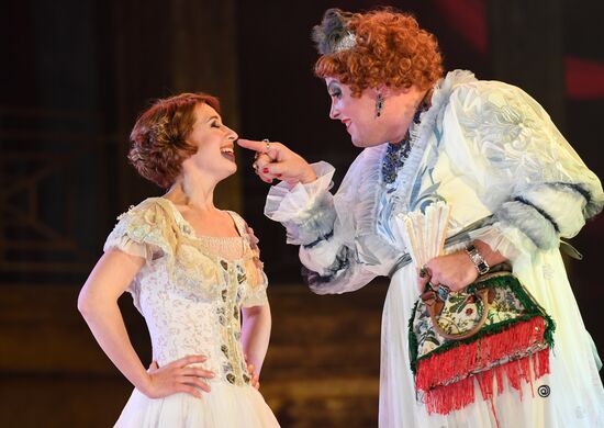 Premiere of musical The Circus Princess