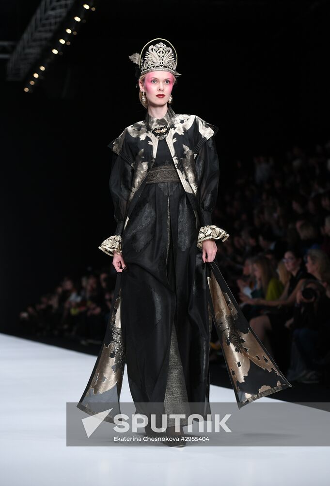 Mercedes-Benz Fashion Week in Moscow. Day 1